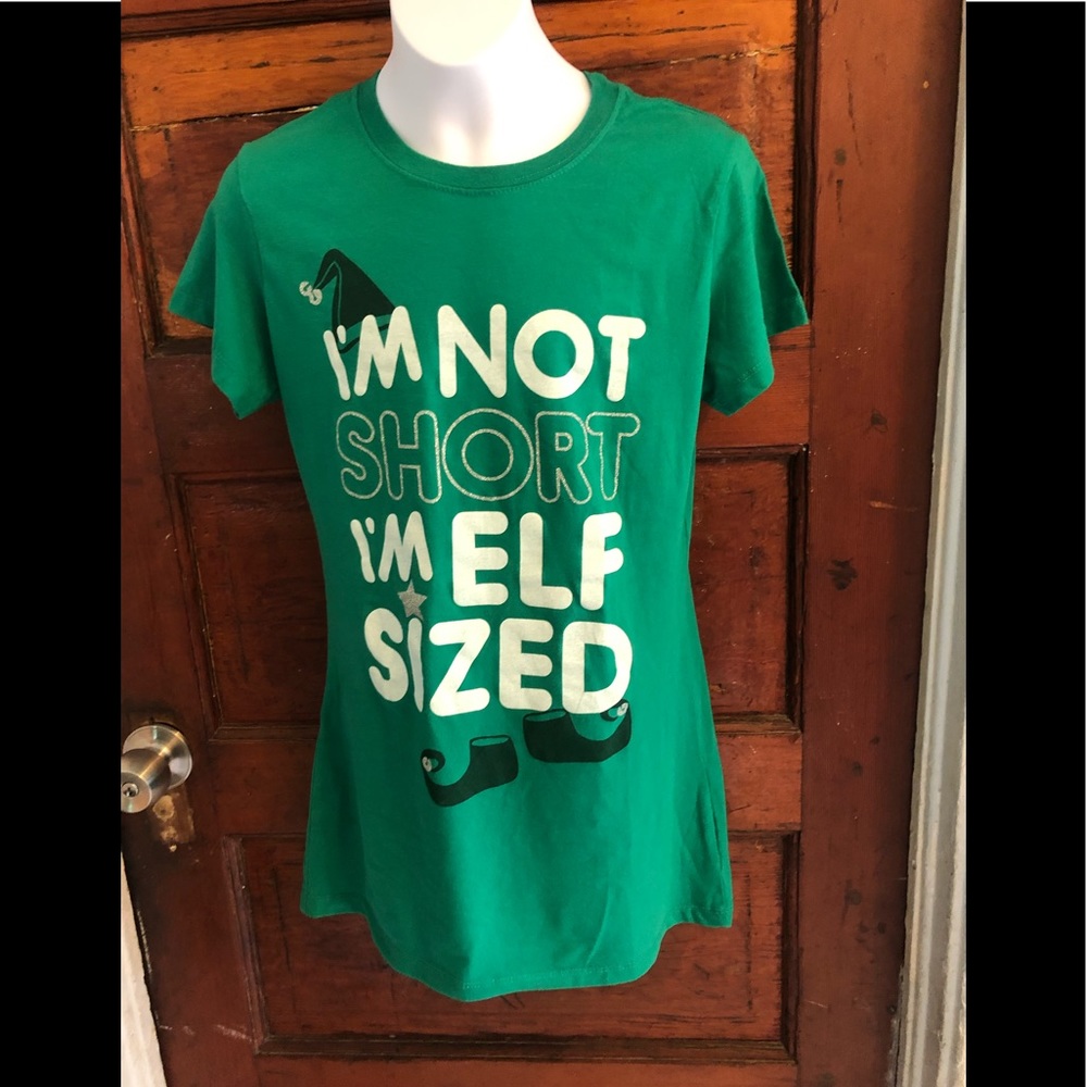 FREEZE I'm not Short I'm Elf Sized Top Size L